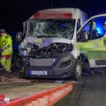 Vier Personen, darunter zwei Kleinkinder, auf der A4 bei Mellingen schwer verletzt (31.01.2020)